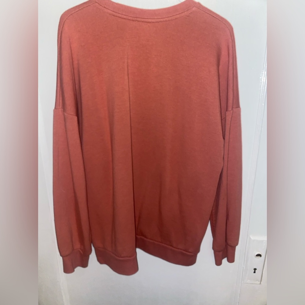 Zenana Outfitters Brown Crewneck Sweater Women’s